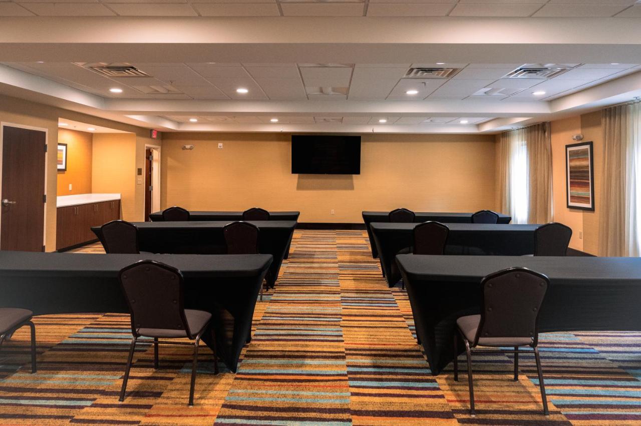 Fairfield Inn & Suites By Marriott Atlanta Феърбърн Екстериор снимка
