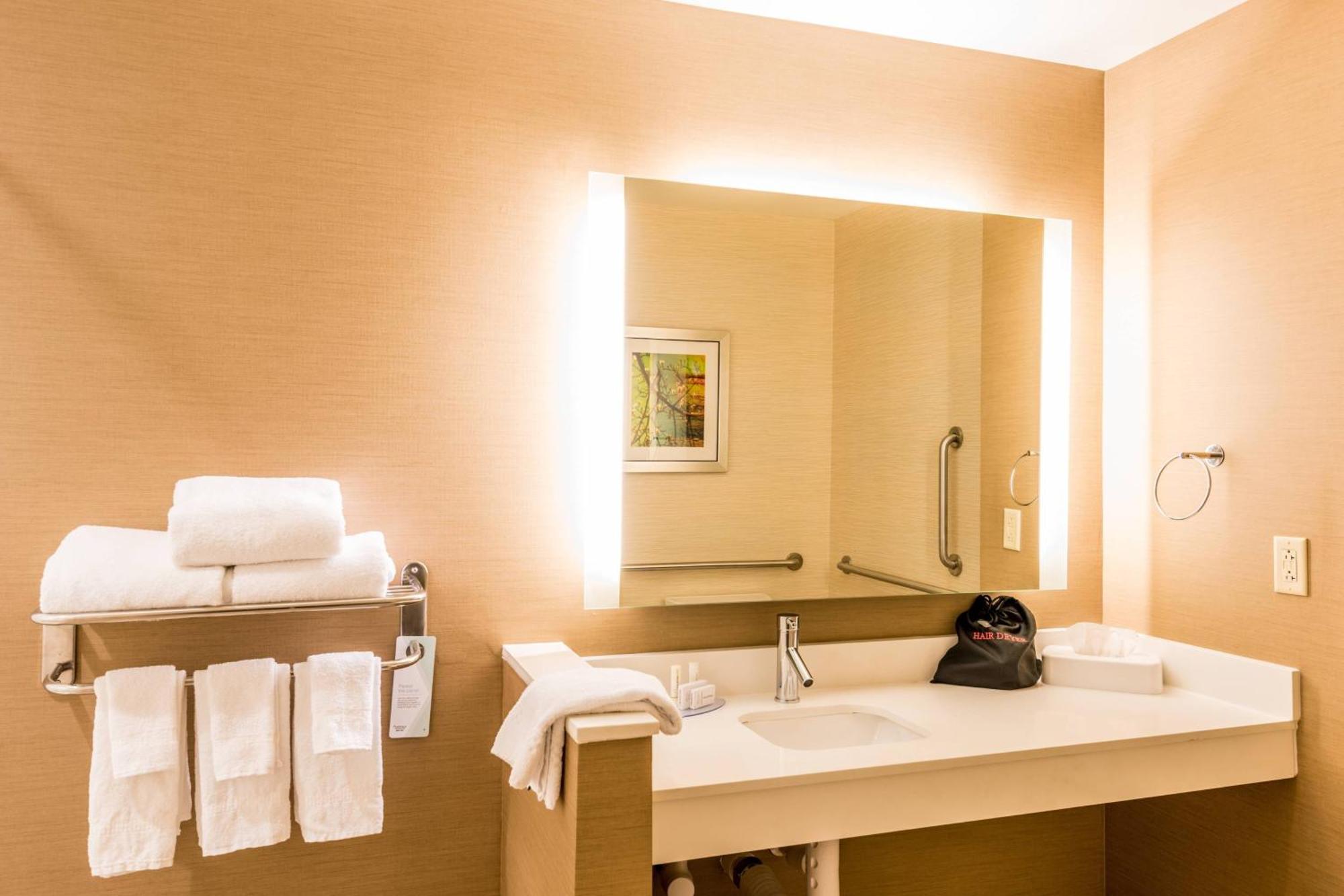 Fairfield Inn & Suites By Marriott Atlanta Феърбърн Екстериор снимка